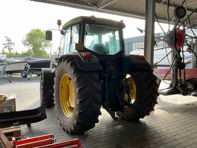 2002 john deere 6310 vierwielaangedreven landbouwtractor - afbeelding 13 van  19
