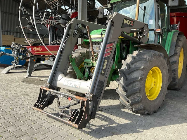 2002 john deere 6310 vierwielaangedreven landbouwtractor - afbeelding 16 van  19