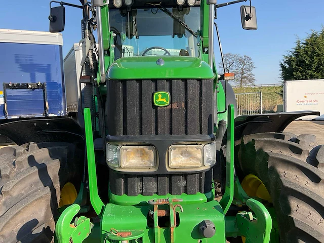 2002 john deere 6820 vierwielaangedreven landbouwtractor met voorlader - afbeelding 2 van  51