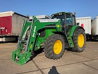 2002 john deere 6820 vierwielaangedreven landbouwtractor met voorlader