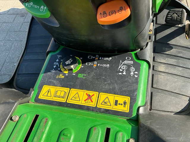 2002 john deere sst16 grasmaaier - afbeelding 2 van  16