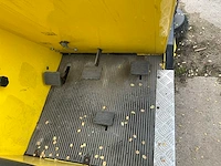 2002 kärcher kmr 1700d zelfrijdende veegmachine - afbeelding 10 van  13
