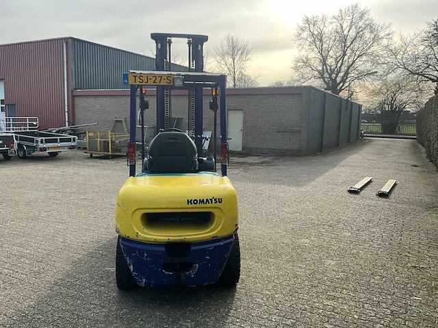 2002 komatsu pd30t-14 vorkheftruck - afbeelding 23 van  25
