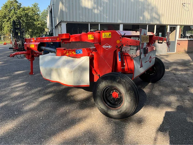 2002 kuhn fc 283 tg maaimachine met kneuzer - afbeelding 22 van  24