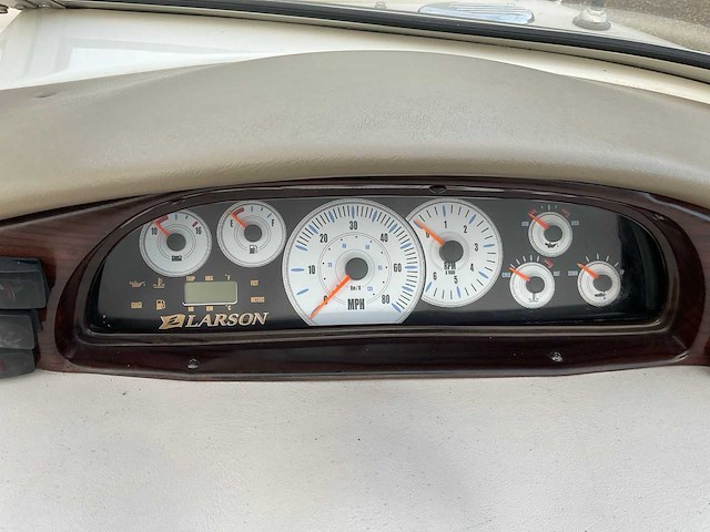 2002 larson lx1210 speedboot - afbeelding 22 van  47