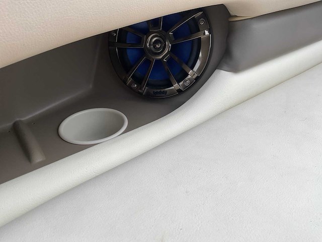 2002 larson lx1210 speedboot - afbeelding 26 van  47