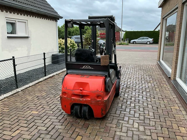 2002 linde e18 vorkheftruck met cascade balenklem - afbeelding 11 van  15