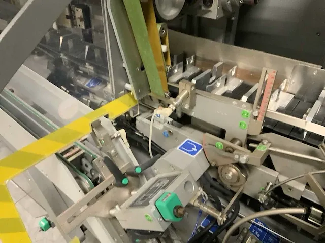 2002 marchesini ma 357 cosmetica verpakkingslijn - afbeelding 12 van  29