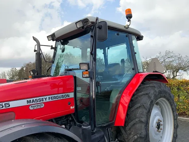 2002 massey ferguson 4355 powershuttle 24/24 vierwielaangedreven landbouwtractor - afbeelding 29 van  31