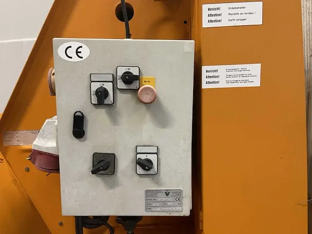 2002 mayer tm1010 oppotmachine - afbeelding 18 van  27