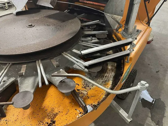 2002 mayer tm1010 oppotmachine - afbeelding 27 van  27