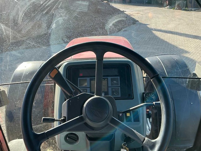 2002 mccormick mtx 155 vierwielaangedreven landbouwtractor - afbeelding 26 van  38