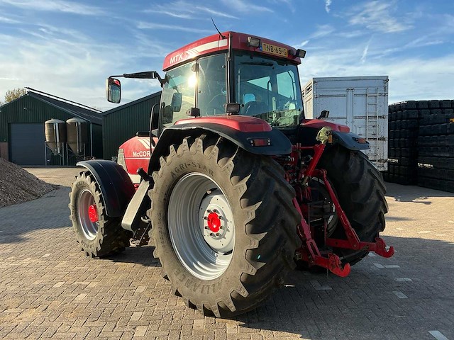 2002 mccormick mtx 155 vierwielaangedreven landbouwtractor - afbeelding 23 van  38