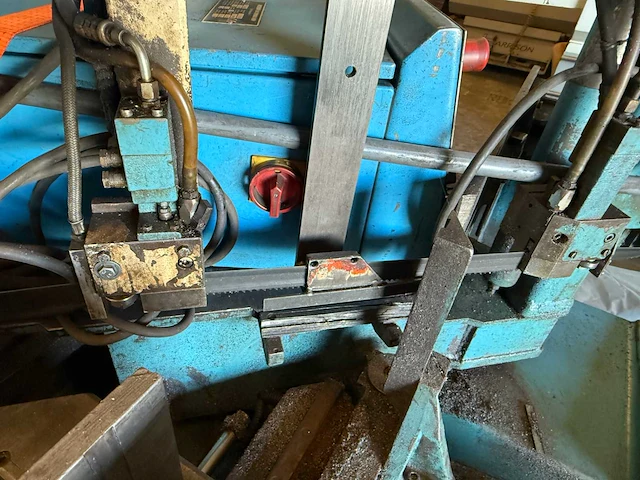 2002 meba eco-line 335dg afkortcirkelzaagmachine - afbeelding 6 van  9