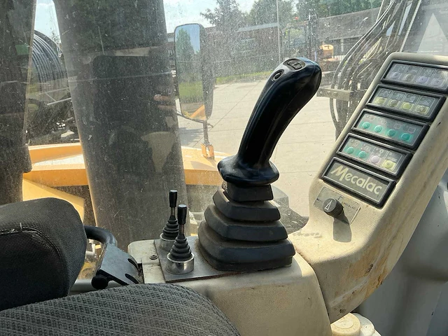 2002 mecalac 12mxt graaflaadmachine - afbeelding 28 van  42