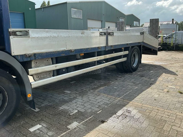 2002 mercedes-benz atego 950.53 vrachtwagen/oprijwagen - afbeelding 21 van  59