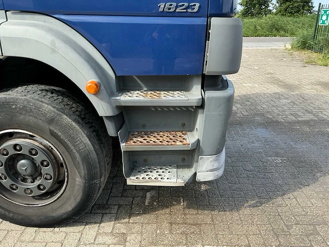 2002 mercedes-benz atego 950.53 vrachtwagen/oprijwagen - afbeelding 47 van  59