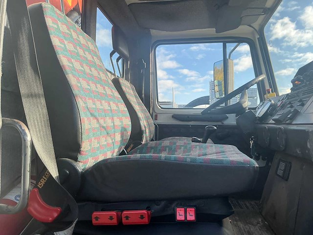 2002 mercedes-benz unimog u2150l met palfinger pk 9501 kraan en hoogwerkerbak - afbeelding 55 van  69