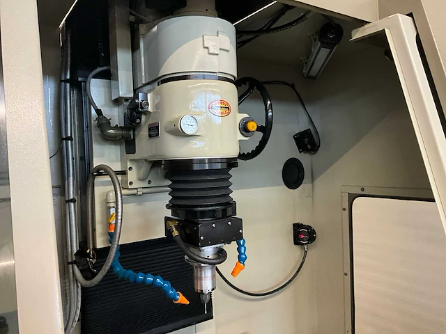 2002 moore serie 500 cnc precisie rondslijpmachine - afbeelding 59 van  59
