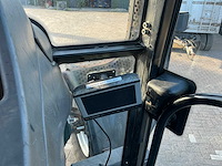 2002 new holland tm135 vierwielaangedreven landbouwtractor - afbeelding 32 van  40