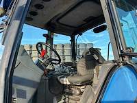 2002 new holland tm135 vierwielaangedreven landbouwtractor - afbeelding 22 van  40