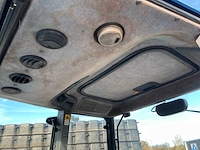 2002 new holland tm135 vierwielaangedreven landbouwtractor - afbeelding 24 van  40