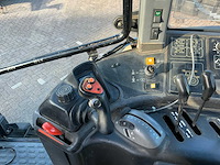 2002 new holland tm135 vierwielaangedreven landbouwtractor - afbeelding 27 van  40