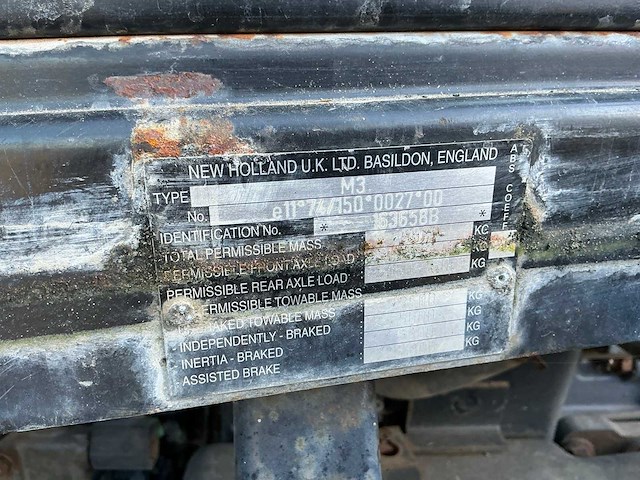 2002 new holland tm135 vierwielaangedreven landbouwtractor - afbeelding 33 van  40