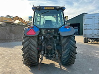 2002 new holland tm135 vierwielaangedreven landbouwtractor - afbeelding 34 van  40