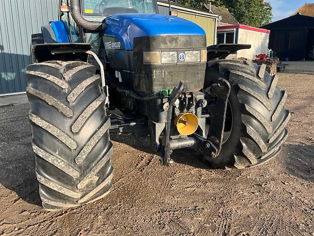 2002 new holland tm165 vierwielaangedreven landbouwtractor - afbeelding 4 van  42