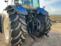 2002 new holland tm165 vierwielaangedreven landbouwtractor - afbeelding 9 van  42
