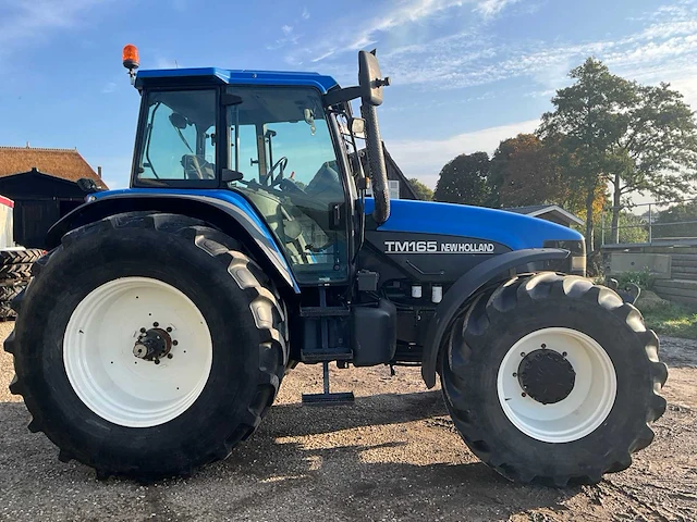2002 new holland tm165 vierwielaangedreven landbouwtractor - afbeelding 39 van  42