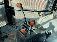 2002 new holland ts100 vierwielaangedreven landbouwtractor - afbeelding 26 van  46