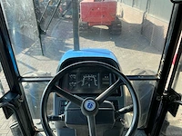 2002 new holland ts100 vierwielaangedreven landbouwtractor - afbeelding 38 van  46