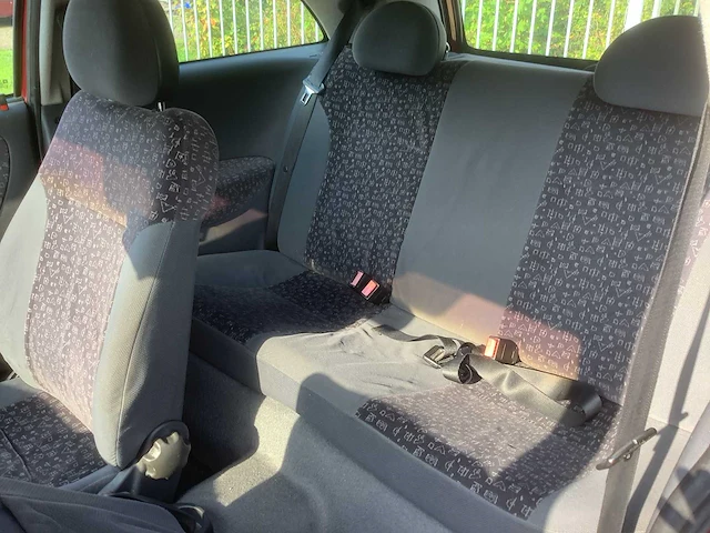 2002 opel corsa 1.2-16v elegance personenauto - afbeelding 6 van  9