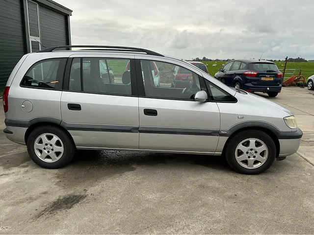 2002 opel zafira personenauto - afbeelding 2 van  25