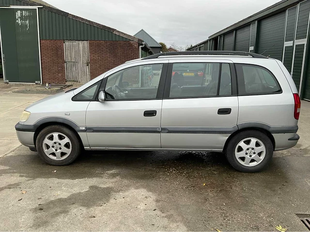 2002 opel zafira personenauto - afbeelding 20 van  25