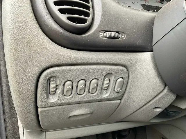 2002 renault scénic personenauto - afbeelding 14 van  37