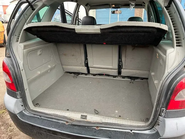 2002 renault scénic personenauto - afbeelding 26 van  37
