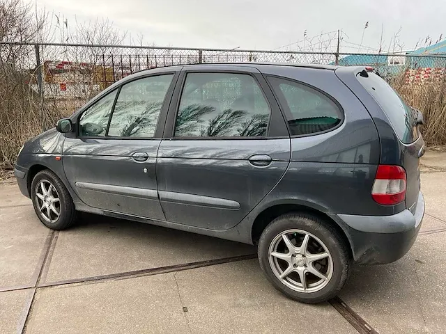 2002 renault scénic personenauto - afbeelding 33 van  37