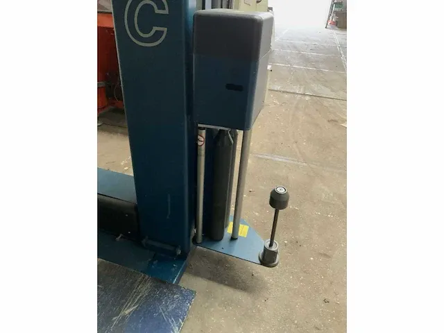2002 robopac rotoplat 505/pfs palletfoliewikkelaar - afbeelding 4 van  8