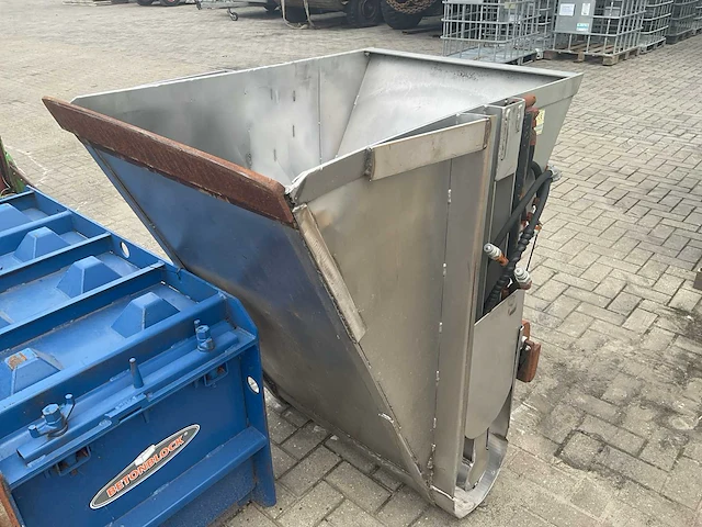 2002 s85 voermengwagen - afbeelding 5 van  10