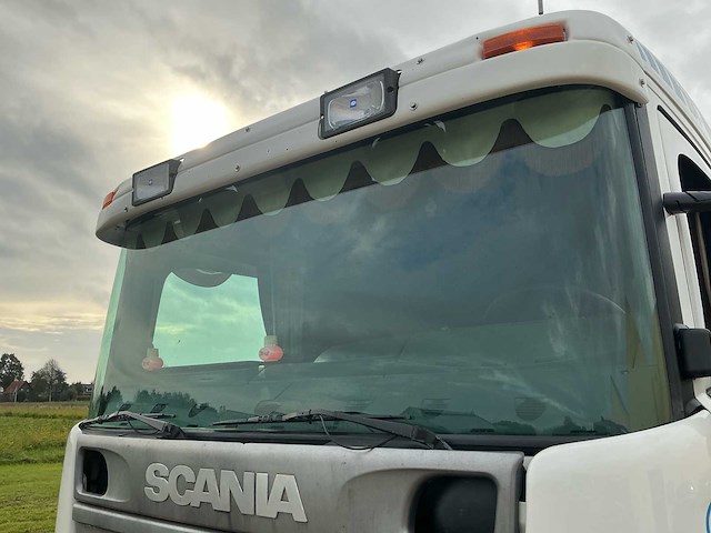 2002 scania 164l 480 vrachtwagen - afbeelding 19 van  46
