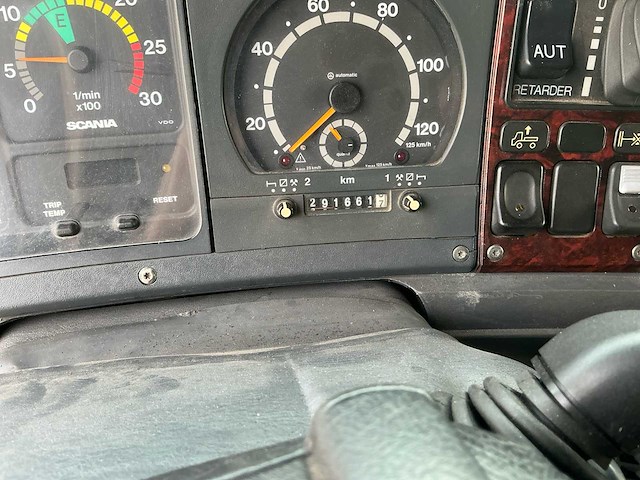 2002 scania 164l 480 vrachtwagen - afbeelding 26 van  46
