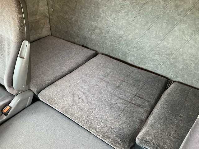 2002 scania 164l 480 vrachtwagen - afbeelding 37 van  46