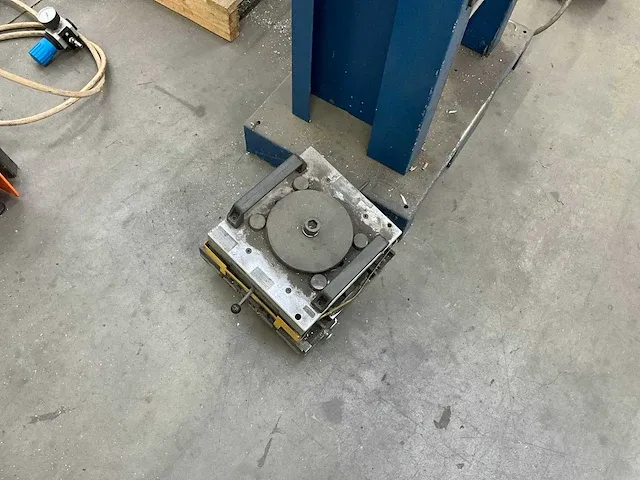 2002 schüco hydraulikpresse pers - afbeelding 10 van  11