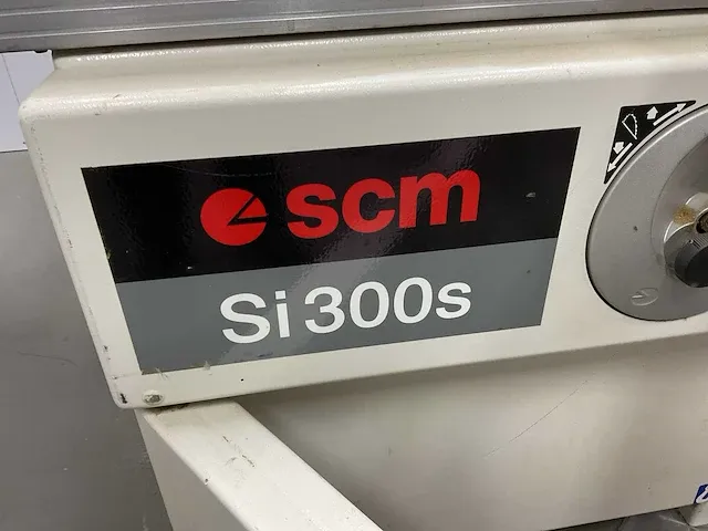 2002 scm si 300 s formaatcirkelzaagmachine - afbeelding 8 van  13