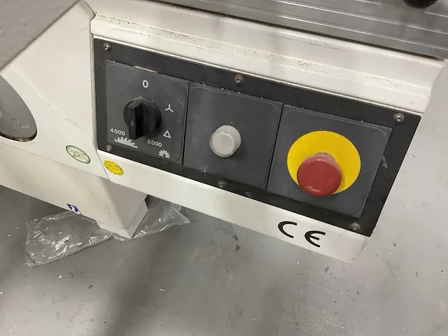 2002 scm si 300 s formaatcirkelzaagmachine - afbeelding 9 van  13