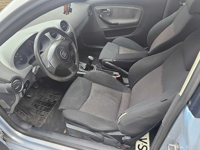 2002 seat ibiza 1.4-16v signo - afbeelding 6 van  23