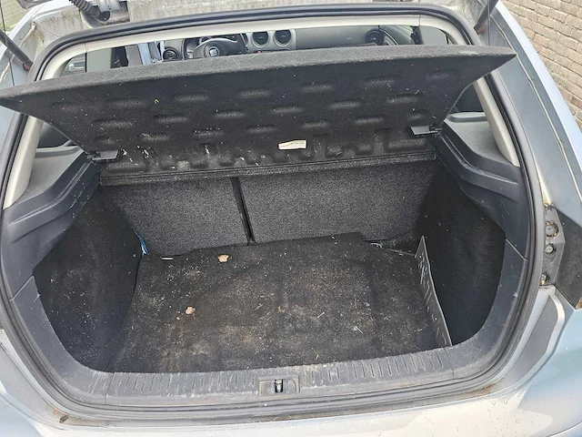 2002 seat ibiza 1.4-16v signo - afbeelding 8 van  23